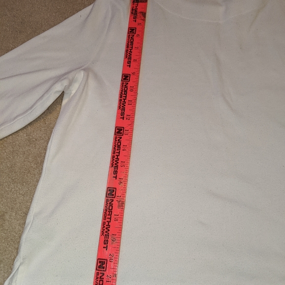 Breckenridge White top - Picture 14 of 16